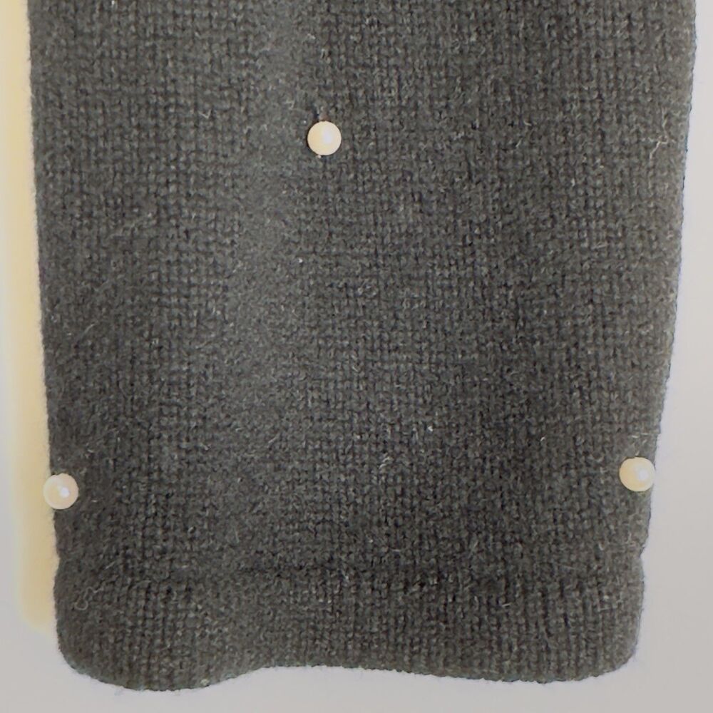 Vintage Jones NY Pearl Beaded Cardigan Sz Petite Small Black Wool Blend Coquette - Picture 11 of 12
